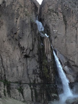 Waruro Waterfall in Colca Canyon